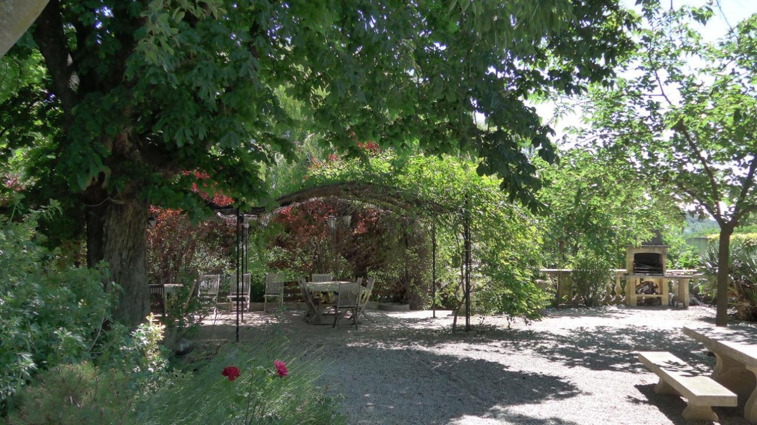 Gites Au Chateau Des Estubiers Les Granges-Gontardes Exterior foto